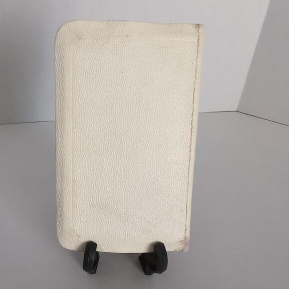 Holy Bible Holman Edition Old & New Testaments White Gold Gilt Edges 1950s - Picture 2 of 12